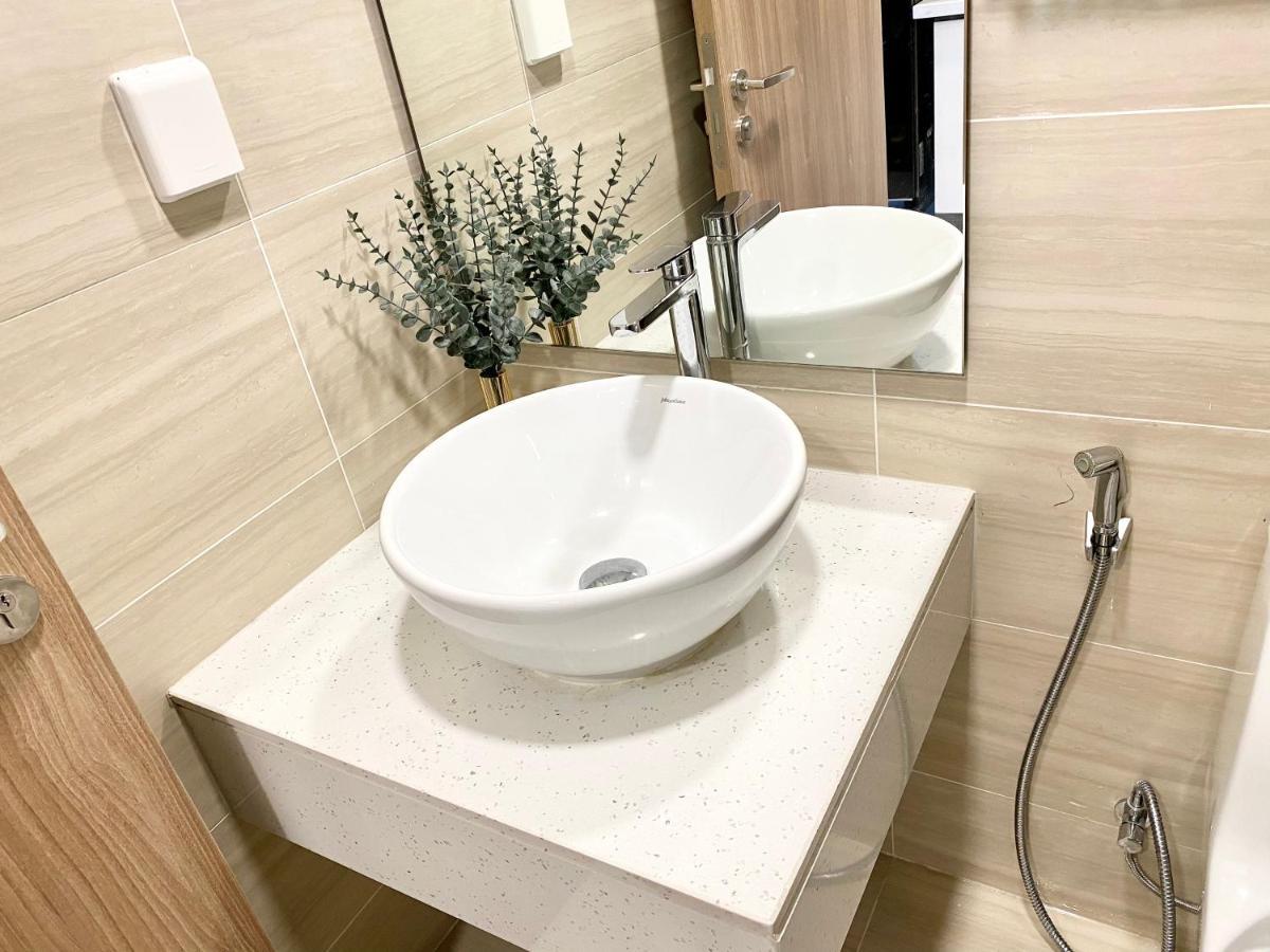 Yu Stay Green Premium Luxury 2Bedrooms Condotel In D1 Near Bui Vien Street Ho Şi Min Dış mekan fotoğraf